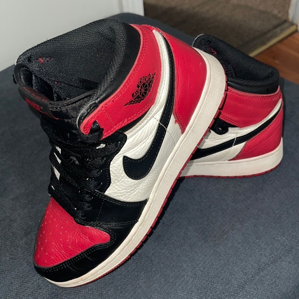 Jordan retro 1.     6.5